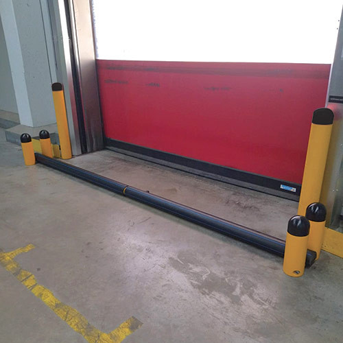 Anfahrschutz mit Hebevorrichtung